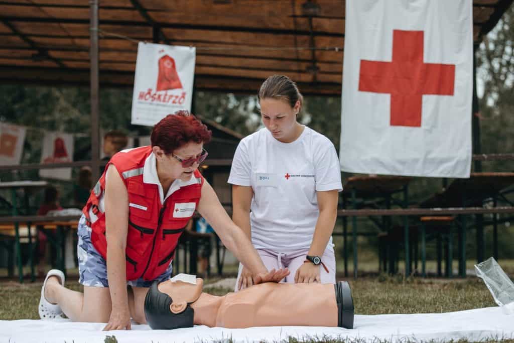A Magyar Vöröskereszt tatai programja